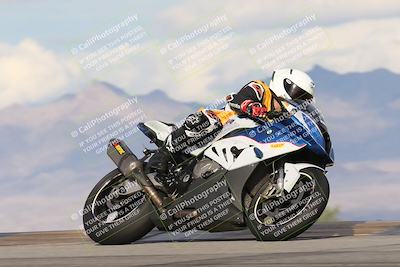 media/Nov-16-2025-Race Pace (Sun) [[8c5fa54630]]/Non Verified Riders (1st 20 Minutes)/7-Turn 9 Entry (210pm)/